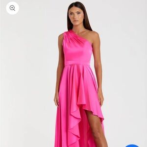 Mac Duggal Elegant Pink One-Shoulder Dress